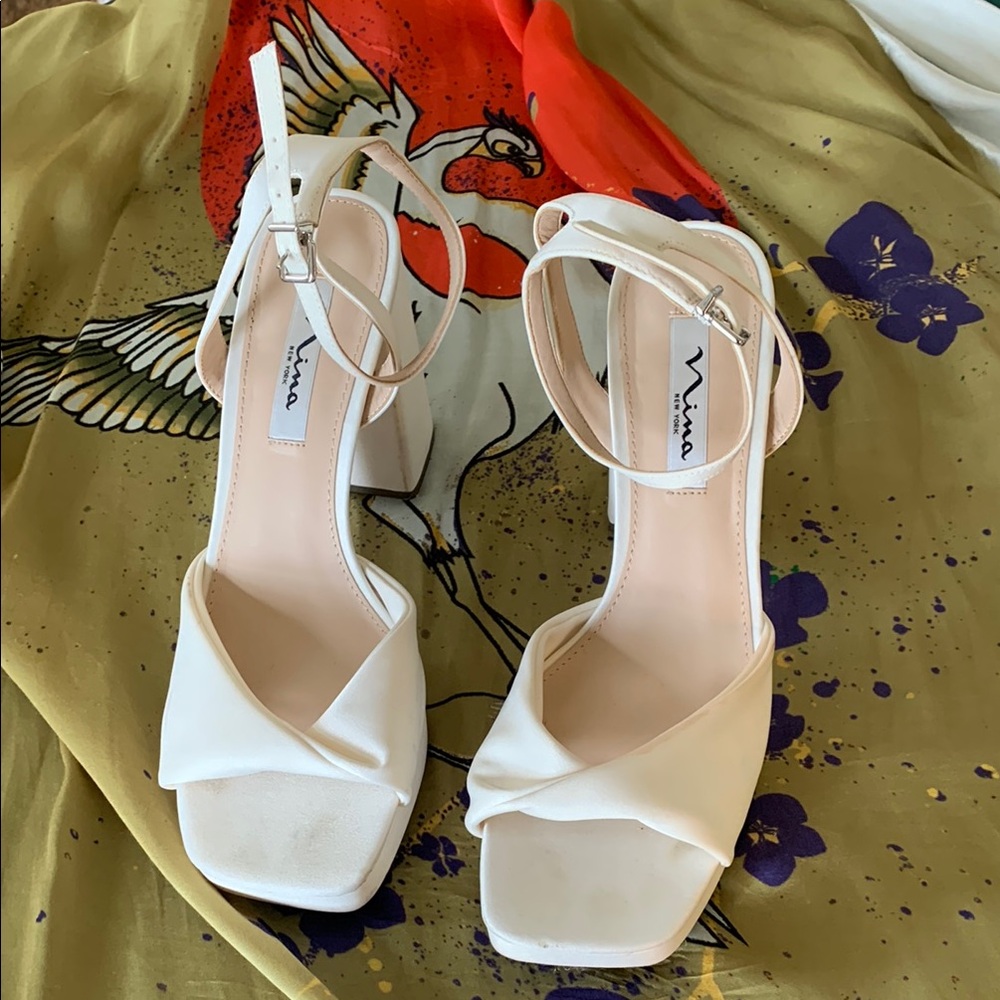 Nina Women's White Strappy Sandals